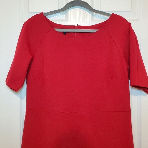 Talbots Scoop Neckline Shift Dress Short Sleeves Business Career Red 10 - Picture 3 of 9